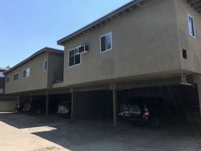 13611 Vanowen St in Van Nuys, CA - Building Photo - Other