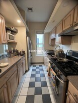 56 Market St, Unit 1M in Cambridge, MA - Building Photo