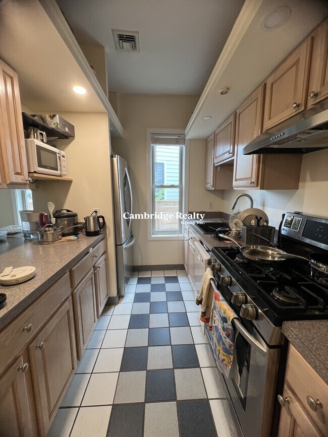56 Market St, Unit 1M
