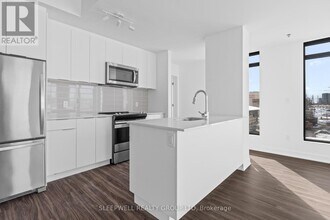 1366-1366 Carling Ave in Ottawa, ON - Building Photo - Building Photo