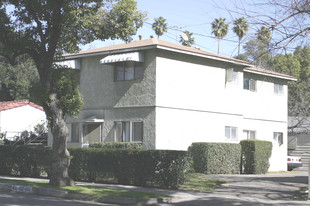 630-636 N Palomares St Apartments