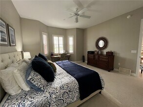 6418 Legacy Cir in Naples, FL - Foto de edificio - Building Photo