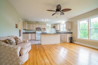 3509 Geneva Cir in Nashville, TN - Building Photo - Building Photo