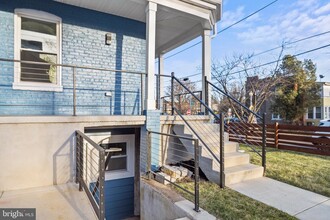 903 Hamilton St NW in Washington, DC - Building Photo - Building Photo