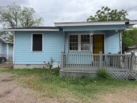 3103 Neptune St in San Antonio, TX - Building Photo