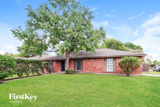 11502 Dovedale Ct, Unit 1951 Southampton Road - I-1 in Houston, TX - Building Photo - Building Photo