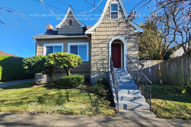 property at 1307 N Proctor St