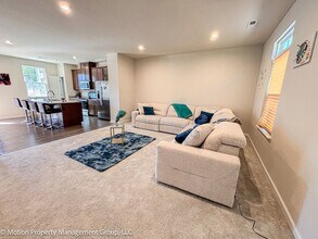 2152 Tupelo Grv Ln in Gastonia, NC - Building Photo - Building Photo