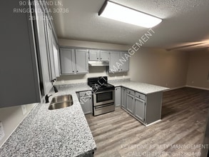 90 Westend Ln in Ringgold, GA - Foto de edificio - Building Photo