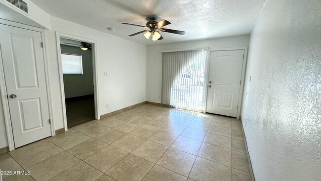 property at 1320 E Vista Ave