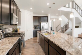 10962 Memphis St in Commerce City, CO - Building Photo - Building Photo