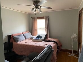 5805 W Wells St in Wauwatosa, WI - Building Photo - Building Photo