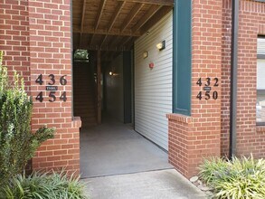 452 New Bern Station Ct in Charlotte, NC - Building Photo - Building Photo