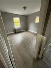 1906 Elsmere Ave in Dayton, OH - Building Photo - Building Photo
