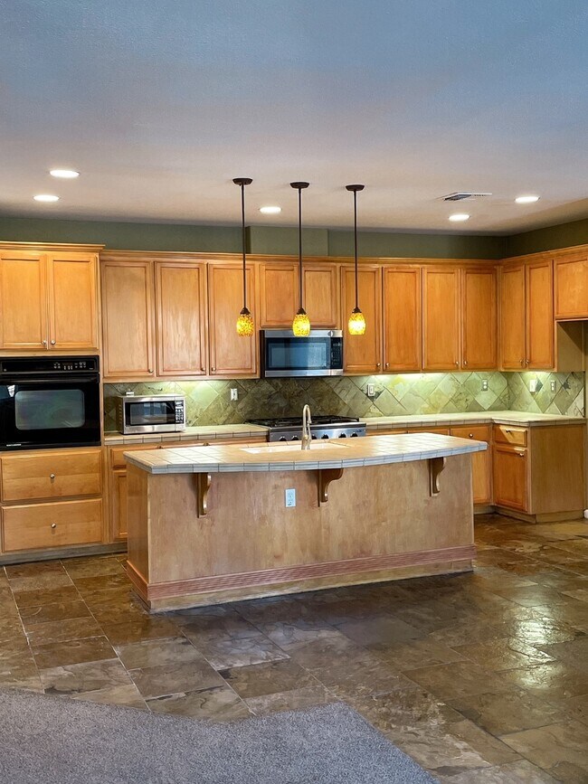 2035 Mokelumne Dr Rentals in Antioch, CA