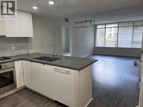 7368 Gollner Ave in Richmond, BC - Building Photo - Building Photo