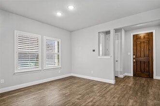 2165 Bailey St in Carrollton, TX - Building Photo - Building Photo