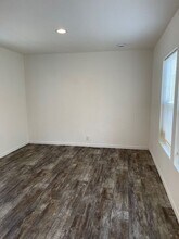 3750 Santa Rosa Ave in Santa Rosa, CA - Building Photo - Building Photo