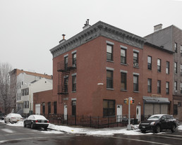 179 Franklin St in Brooklyn, NY - Building Photo