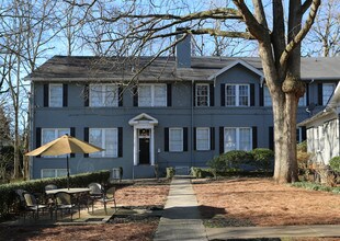 1350 N Morningside Dr in Atlanta, GA - Foto de edificio - Building Photo