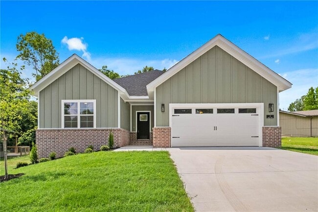 property at 4 Argyll Cir