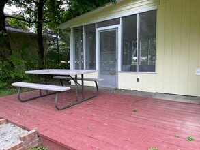 13 Hobbs Rd in Plattsburgh, NY - Building Photo - Building Photo