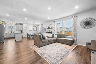 317 Black Alder St, Unit PH 12 in Georgetown, TX - Building Photo - Building Photo