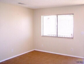 8700 California City Blvd in California City, CA - Building Photo - Interior Photo