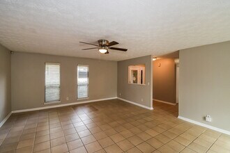 3610 N Ride Dr in Jacksonville, FL - Building Photo - Building Photo