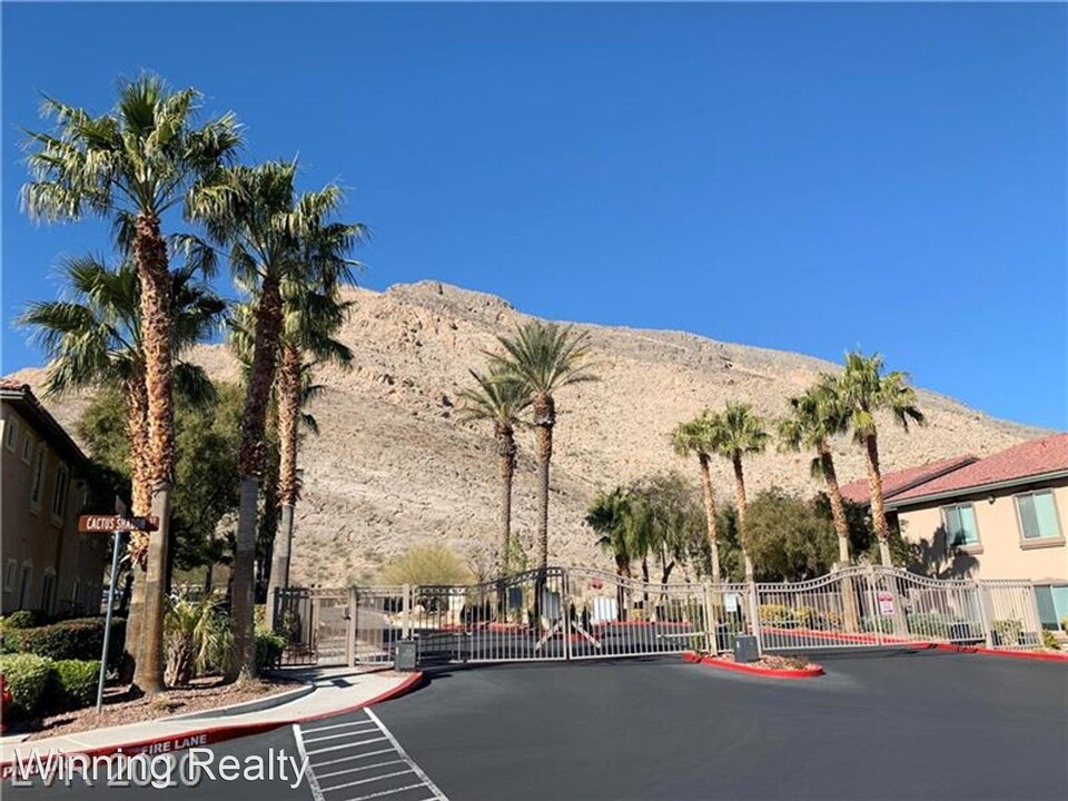 3401 Cactus Mountain St in Las Vegas, NV - Building Photo