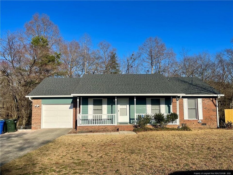 6816 Buttermere Dr in Fayetteville, NC - Building Photo