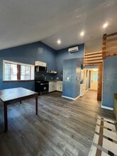 1081 Craig Ave in South Lake Tahoe, CA - Building Photo - Building Photo