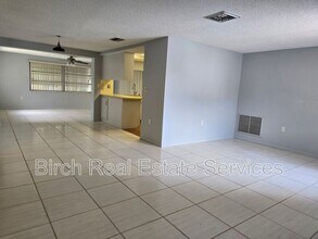 12304 Hounds Tooth Ln in Hudson, FL - Foto de edificio - Building Photo