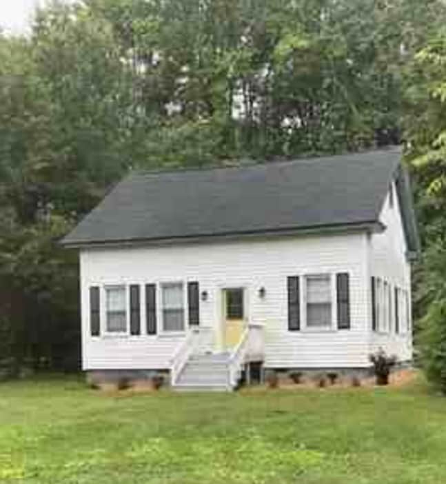 340 Windmill Point Rd