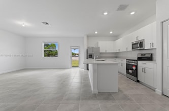 2912 SE 23rd Ave in Homestead, FL - Building Photo - Building Photo
