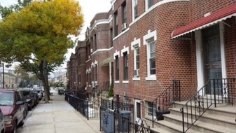 2317 29th Ave in Astoria, NY - Building Photo