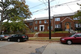 4817 3rd St NW in Washington, DC - Building Photo - Building Photo
