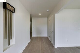 4034 Rhoda Ave in Oakland, CA - Building Photo - Building Photo