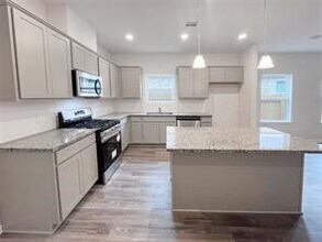 15302 Mountain Plover Pl in Magnolia, TX - Building Photo - Building Photo