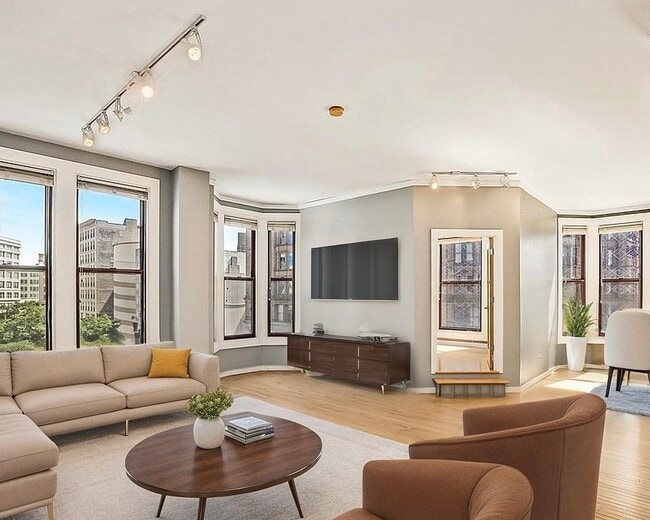 property at 108 W Wells St