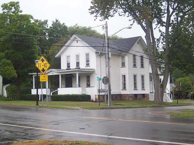 23 N Main St in Brockport, NY - Building Photo - Building Photo