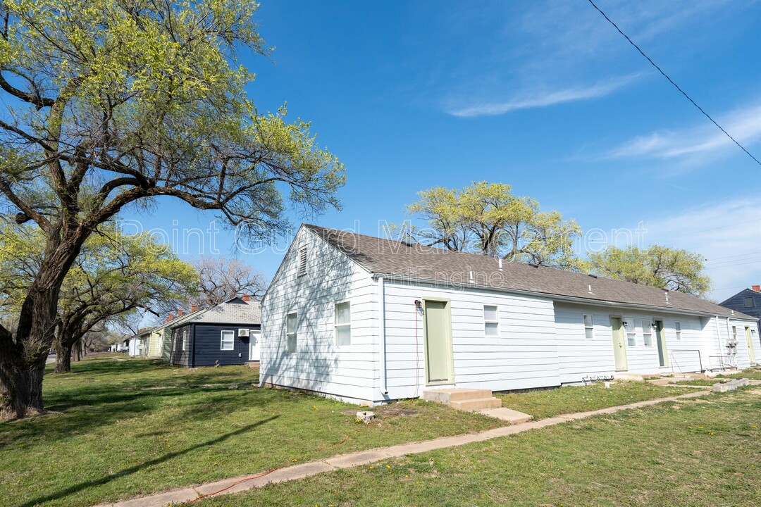 835 S Beverly St in Wichita, KS - Building Photo