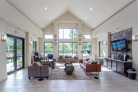 Crescent at Country Club in Lake Charles, LA - Building Photo - Interior Photo