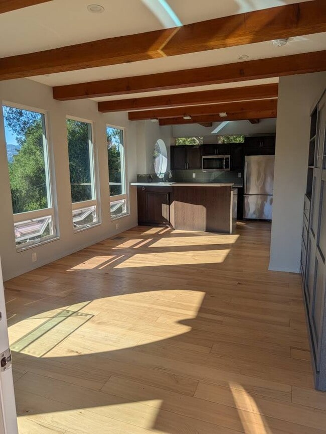 20788 Laurel Dr, Unit Studio