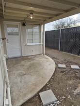 21884 E Clayton Ave in Reedley, CA - Building Photo - Building Photo