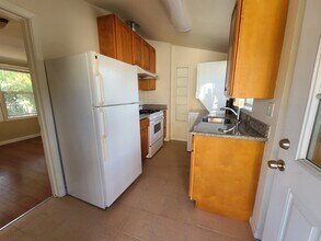 1903 Vine St, Unit 1903 in Berkeley, CA - Foto de edificio - Building Photo