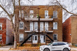 4051 Gertrude Rue in Verdun, QC - Building Photo