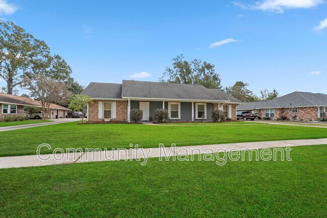 property at 6225 Chattanooga Dr
