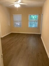 Colorado, 461 in Glendale, CA - Building Photo - Interior Photo