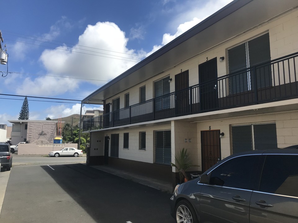 80 Kihapai St in Kailua, HI - Building Photo